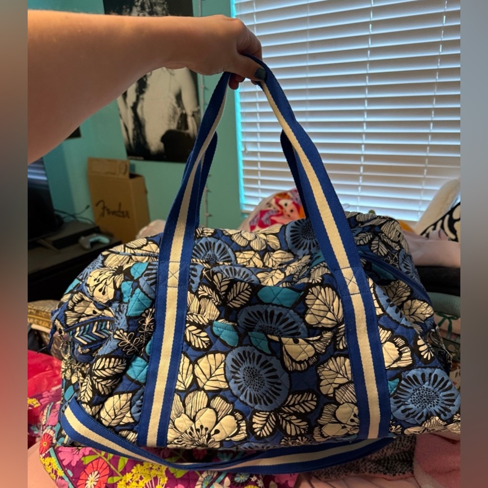 Vera Bradley duffle bag